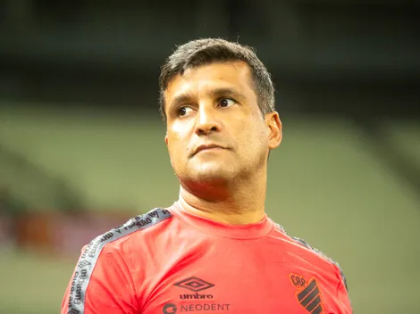 Athletico anuncia relacionados e Wesley Carvalho tem reforço importante 