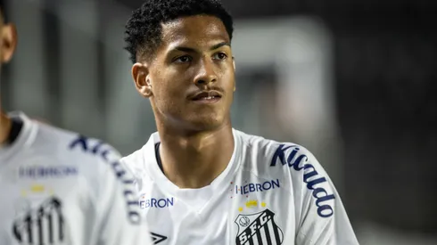 SP - SANTOS - 26/04/2023 - COPA DO BRASIL 2023, SANTOS X BOTAFOGO-SP - Angelo jogador do Santos durante partida contra o Botafogo-SP no estadio Vila Belmiro pelo campeonato Copa do Brasil 2023. Foto: Abner Dourado/AGIF