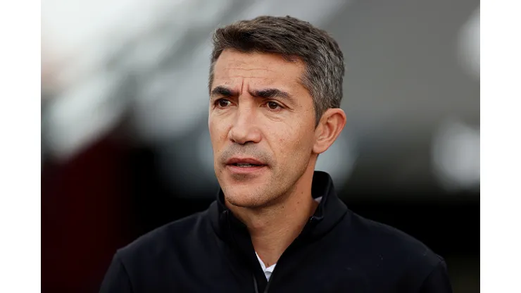 LONDON, ENGLAND - OCTOBER 01: Bruno Lage, Manager of Wolverhampton Wanderers looks on ahead of the Premier League match between West Ham United and Wolverhampton Wanderers at London Stadium on October 01, 2022 in London, England. (Photo by Jack Thomas - WWFC/Wolves via Getty Images)