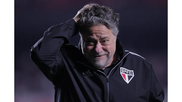 Foto: Ettore Chiereguini/AGIF - Casares terá de gastar R$ 70 milhões para manter jogadores no São Paulo