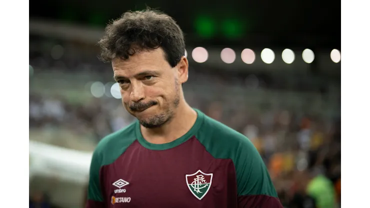 RJ - RIO DE JANEIRO - 06/05/2023 - BRASILEIRO A 2023, FLUMINENSE X VASCO - Fernando Diniz tecnico do Fluminense durante partida contra o Vasco no estadio Maracana pelo campeonato BRASILEIRO A 2023. Foto: Jorge Rodrigues/AGIF