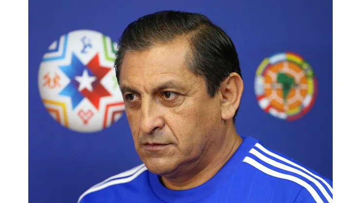 Foto: Marcelo Frias/Jam Media/Agencia Uno/AGIF - Ramón Diáz acerta com rival do Botafogo