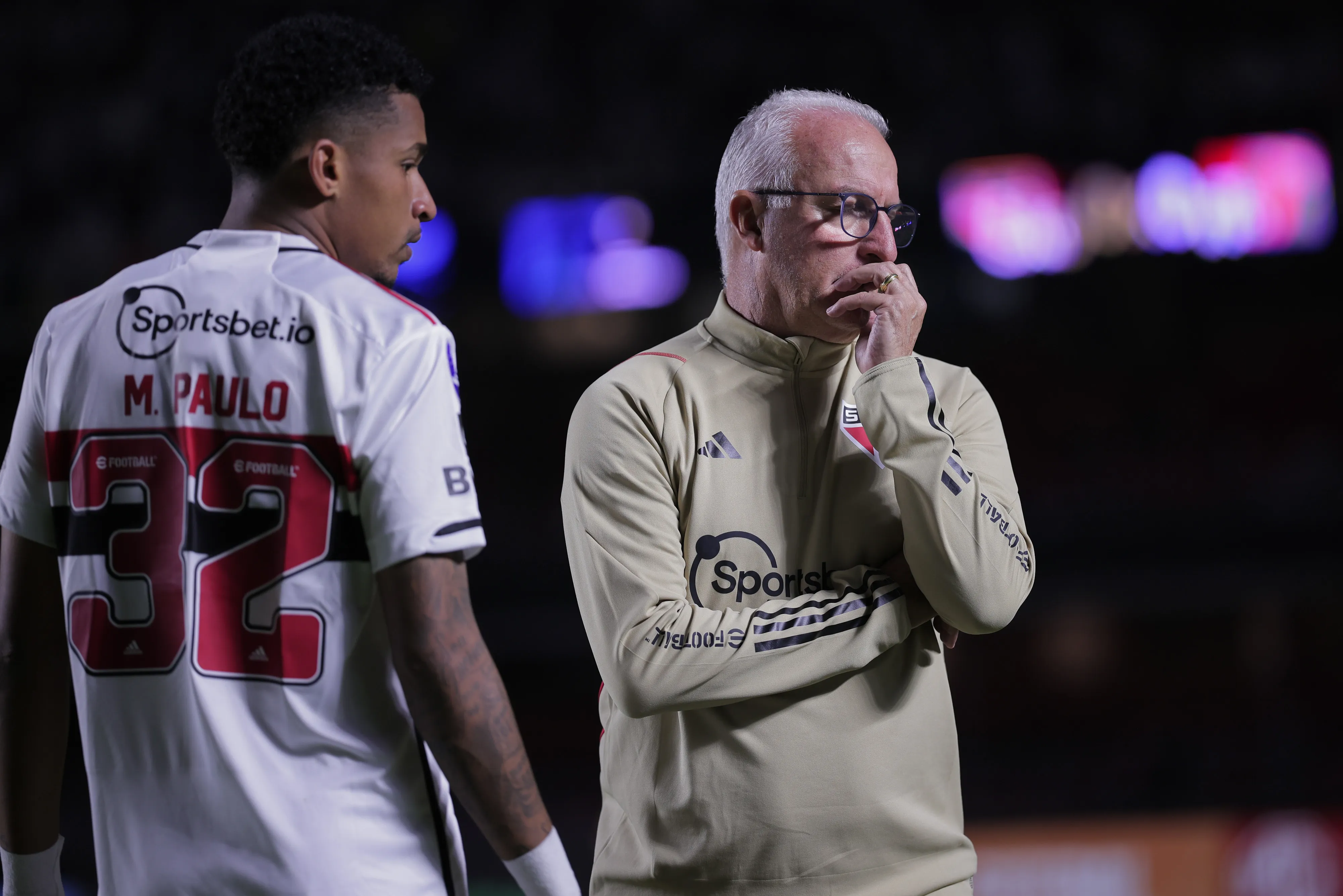 Foto: Ettore Chiereguini/AGIF -Dorival Jr. e Marcos Paulo