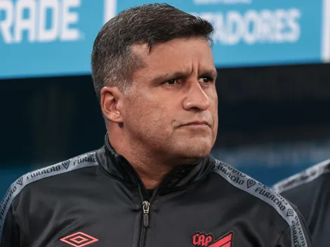 Wesley Carvalho mexe e Athletico deve ter equipe bastante mexida contra o Fortaleza