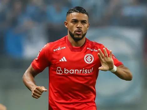 Wanderson analisa confronto e manda real sobre importância do embate diante do Fluminense