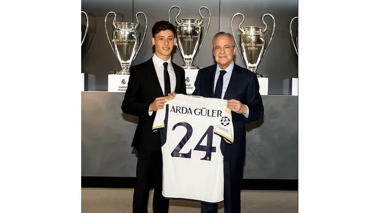 Divulgação/ Real Madrid- Arda Guler e Florentino Pérez