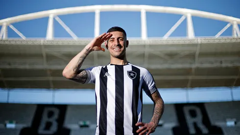 Foto: Vitor Silva/Botafogo – Philipe Sampaio se pronuncia sobre polêmica