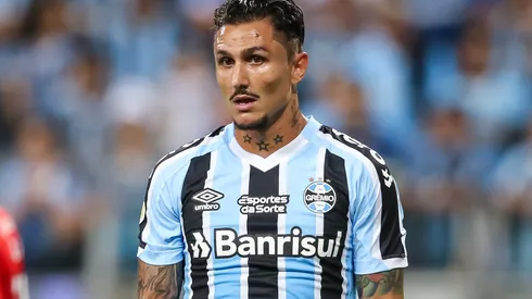 RS – Porto Alegre – 05/03/2023 – GAUCHO 2023, GREMIO X INTERNACIONAL – Vina jogador do Gremio durante partida contra o Internacional no estadio Arena do Gremio pelo campeonato Gaucho 2023. Foto: Pedro H. Tesch/AGIF