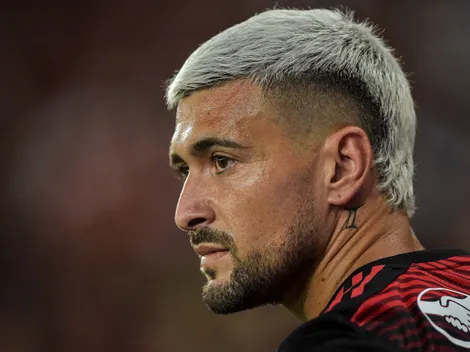 PARA JOGAR COM ARRASCA E CIA! Torcida do Flamengo pede reforço milionário 