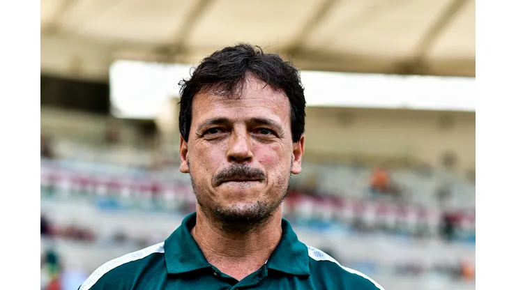 RJ - Rio de Janeiro - 25/02/2023 - CARIOCA 2023, FLUMINENSE X PORTUGUESA - Fernando Diniz tecnico do Fluminense durante partida contra o Portuguesa no estadio Maracana pelo campeonato Carioca 2023. Foto: Thiago Ribeiro/AGIF