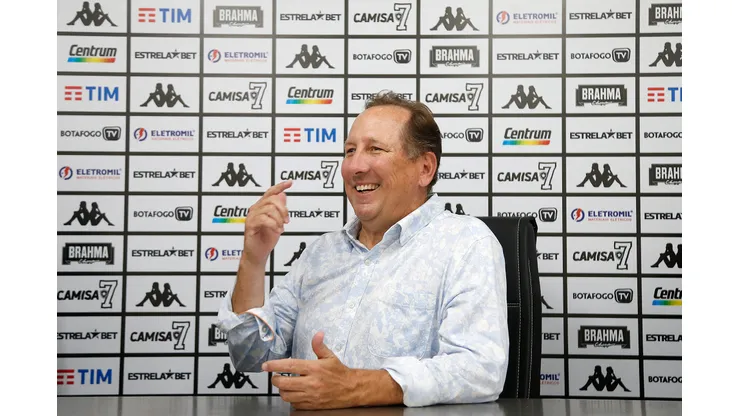 Foto: Vitor Silva/Botafogo - John Textor tem trabalho avaliado por jornalista.
