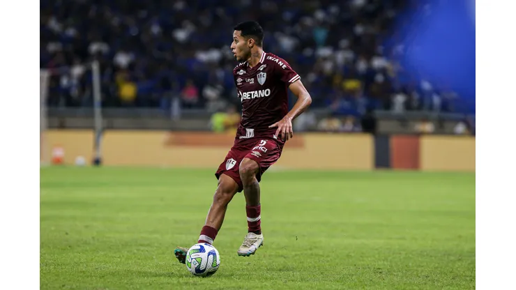 FOTO DE MARCELO GONÇALVES / FLUMINENSE FC - Alexsander tem situação atualizada no Flu.