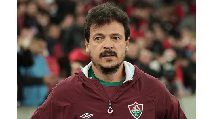 PR - CURITIBA - 27/08/2023 - BRASILEIRO A 2023, ATHLETICO-PR X FLUMINENSE - Fernando Diniz tecnico do Fluminense durante partida contra o Athletico-PR no estadio Arena da Baixada pelo campeonato Brasileiro A 2023. Foto: Robson Mafra/AGIF