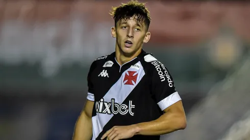 Foto: Thiago Ribeiro/AGIF - Galarza tem futuro definido.