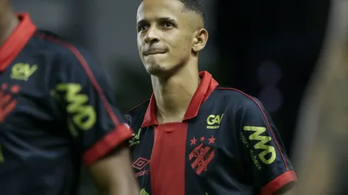 PE - RECIFE - 25/08/2023 - BRASILEIRO B 2023, SPORT X ITUANO - Luciano Juba jogador do Sport durante partida contra o Ituano no estadio Ilha do Retiro pelo campeonato Brasileiro B 2023. Foto: Rafael Vieira/AGIF