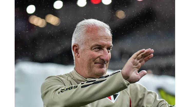 RJ - RIO DE JANEIRO - 13/08/2023 - BRASILEIRO A 2023, FLAMENGO X SAO PAULO - Dorival Junior tecnico do Sao Paulo durante partida contra o Flamengo no estadio Maracana pelo campeonato Brasileiro A 2023. Foto: Thiago Ribeiro/AGIF