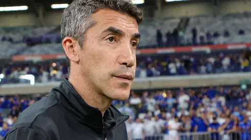 MG – BELO HORIZONTE – 06/08/2023 – BRASILEIRO A 2023, CRUZEIRO X BOTAFOGO – Bruno Lage tecnico do Botafogo durante partida contra o Cruzeiro no estadio Mineirao pelo campeonato Brasileiro A 2023. Foto: Gilson Lobo/AGIF