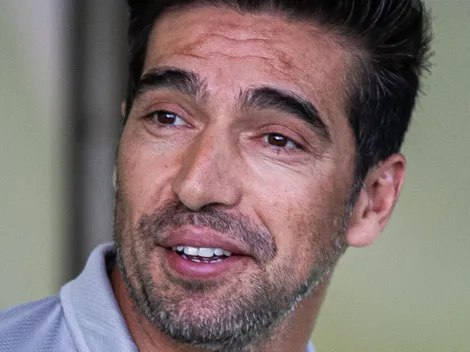 ABEL GOSTOU! Vaza 'quentinha' envolvendo meia no Palmeiras 