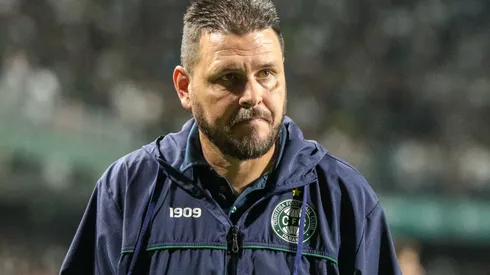 Foto: Robson Mafra/AGIF – Thiago Kosloski ganha reforço importante.