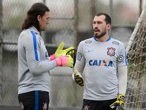 Medalhão revela momento em que ficou perto de pular o muro no Corinthians rumo ao Palmeiras