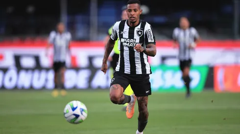 Foto: Ettore Chiereguini/AGIF – Tchê Tchê fala em empate do Botafogo.