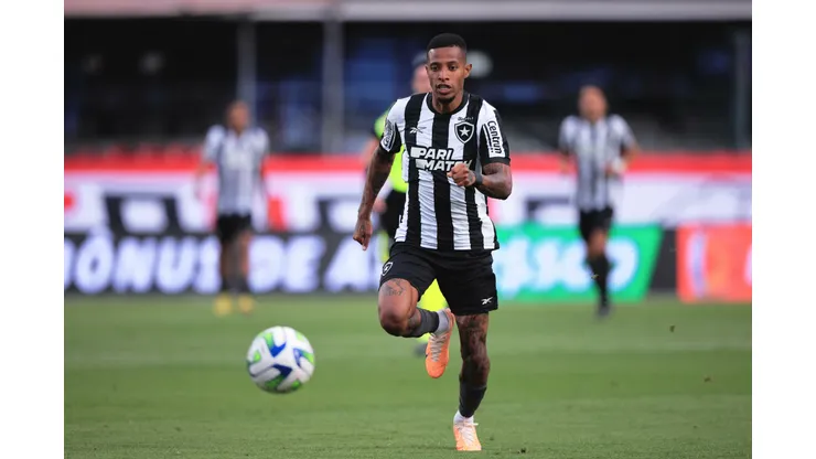 Foto: Ettore Chiereguini/AGIF - Tchê Tchê fala em empate do Botafogo.