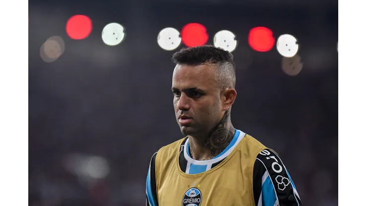 Foto: Thiago Ribeiro/AGIF - Luan teve um desempenho impressionante em amistoso.