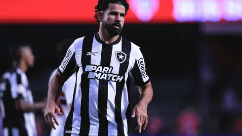SP - SAO PAULO - 19/08/2023 - BRASILEIRO A 2023, SAO PAULO X BOTAFOGO - Diego Costa jogador do Botafogo durante partida contra o Sao Paulo no estadio Morumbi pelo campeonato Brasileiro A 2023. Foto: Ettore Chiereguini/AGIF