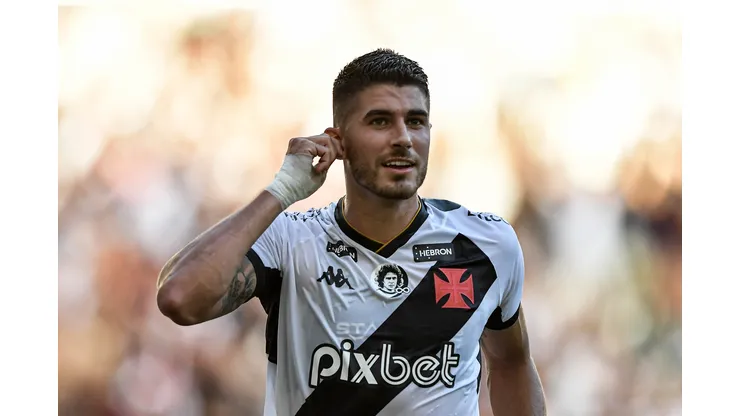 Foto: Thiago Ribeiro/AGIF - Pedro Raul acabou ajudando o Vasco.