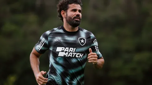 Foto: Vitor Silva/Botafogo - Diego Costa chama atenção.