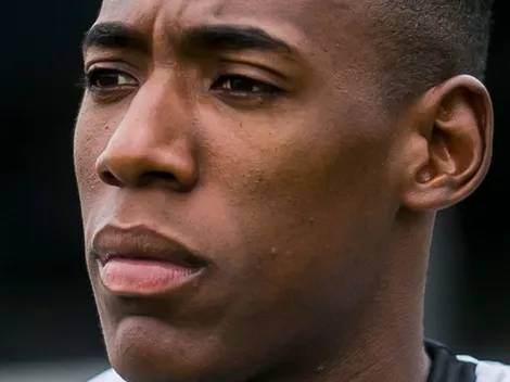 PARA JOGAR COM LEO E CIA! Torcida pede 'cereja' do bolo no Vasco 