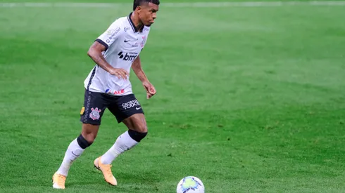 Foto: Marcello Zambrana/AGIF - Leo Natel tem situação atualizada no Corinthians.