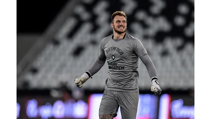 Foto: Thiago Ribeiro/AGIF - Declaração de Perri repercute no Botafogo