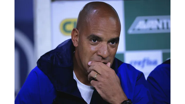 Foto: Ettore Chiereguini/AGIF - Pepa recebe notícia preocupante sobre titular do Cruzeiro