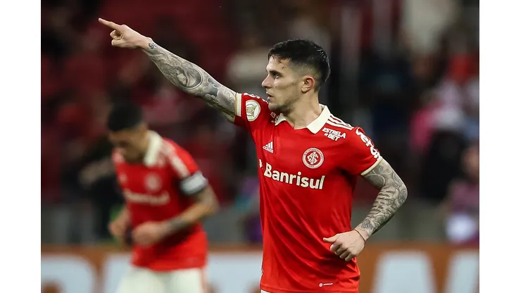 Foto: Pedro H. Tesch/AGIF - Bustos é titular na LD do Internacional.