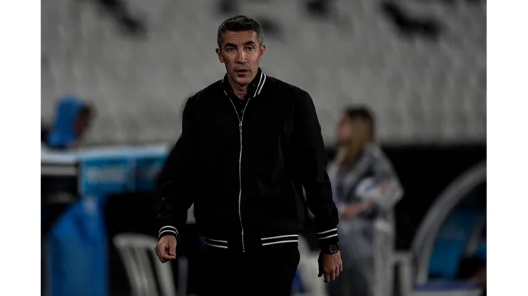 RJ - RIO DE JANEIRO - 19/07/2023 - COPA SUL-AMERICANA 2023, BOTAFOGO X PATRONATO - Bruno Lage jogador do Botafogo durante partida contra o Patronato no estadio Engenhao pelo campeonato Copa Sul-Americana 2023. Foto: Thiago Ribeiro/AGIF