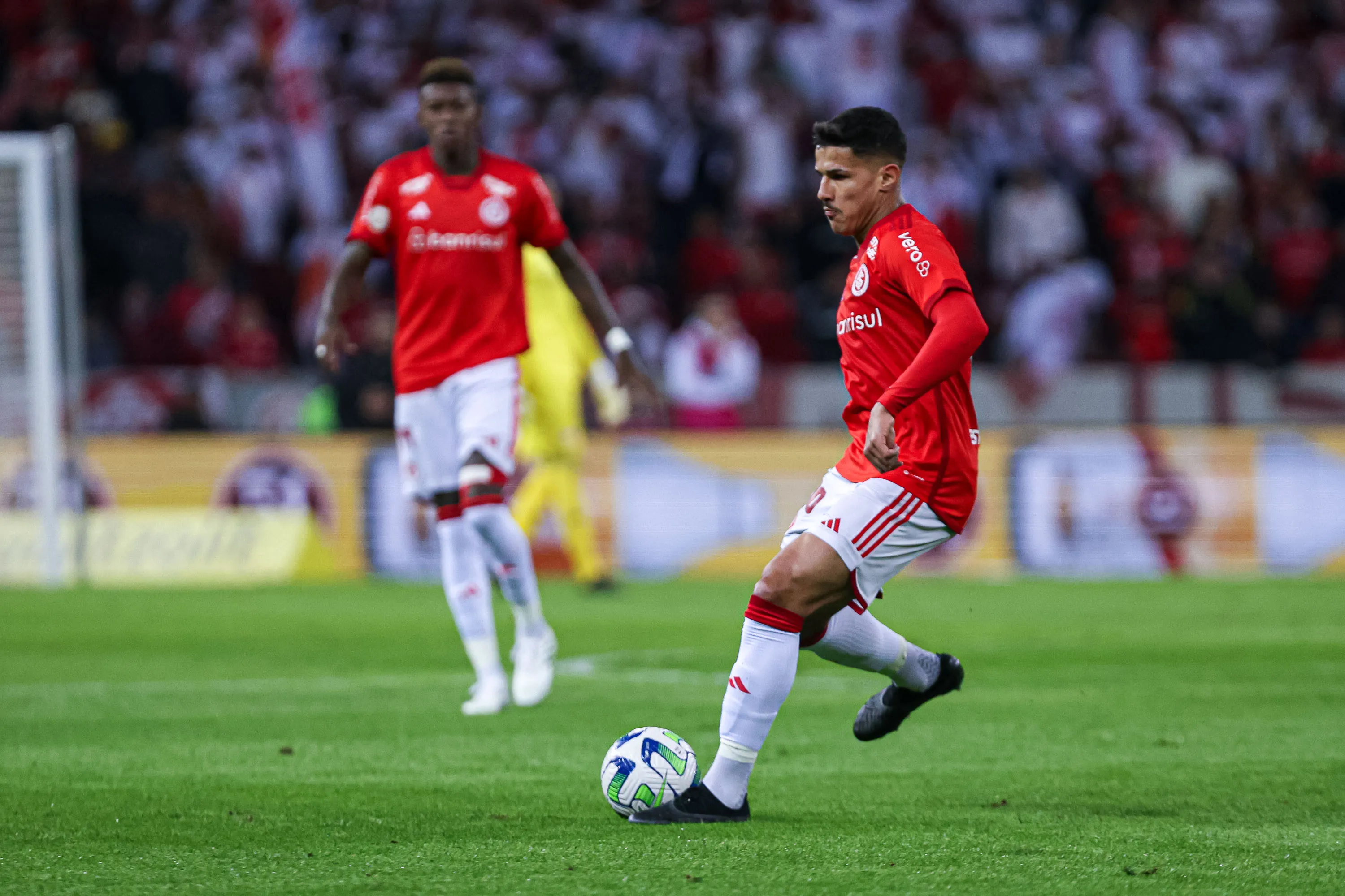 Foto: Maxi Franzoi/AGIF – Rômulo