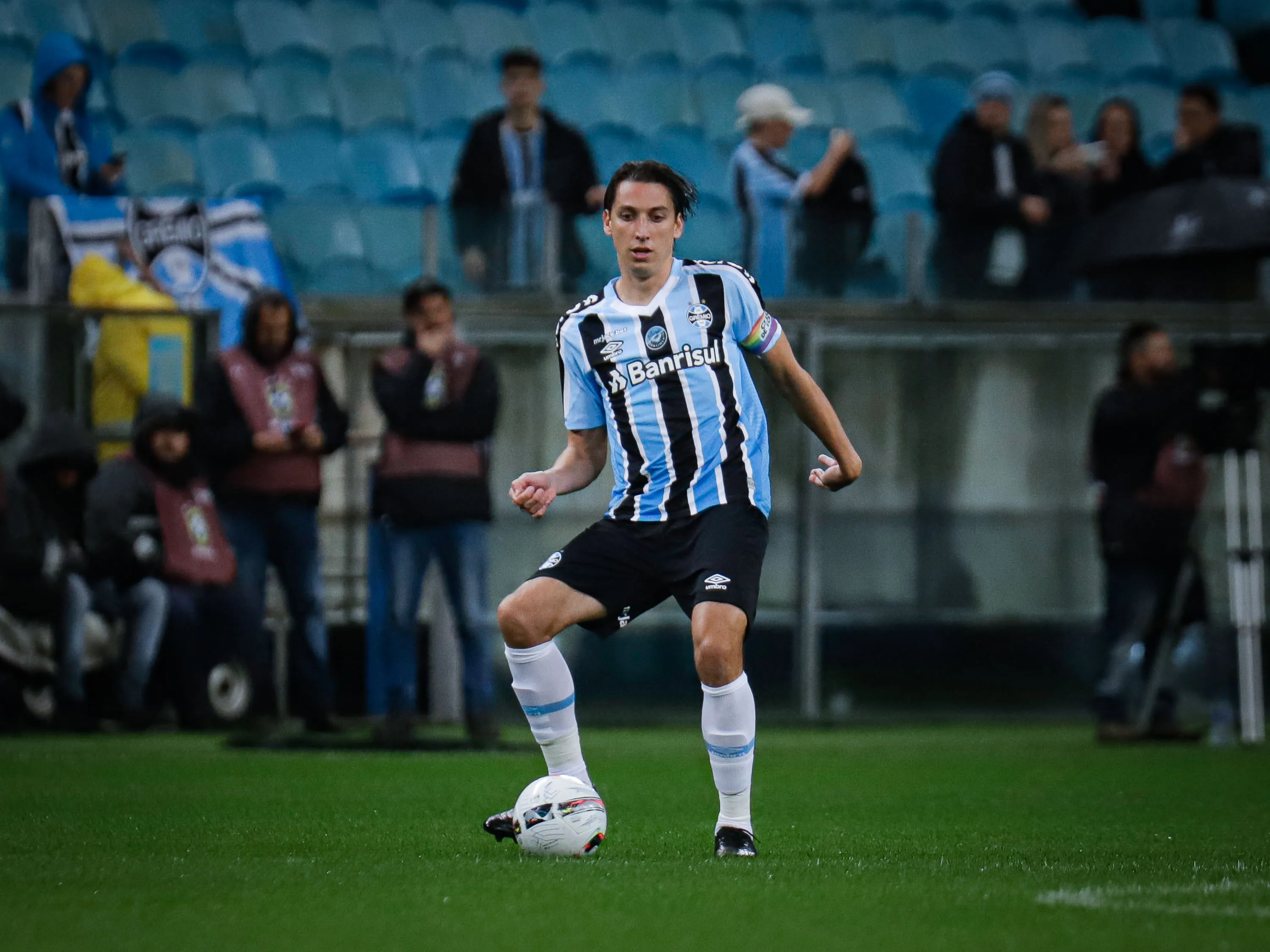 Foto: Maxi Franzoi/AGIF – Pedro Geromel
