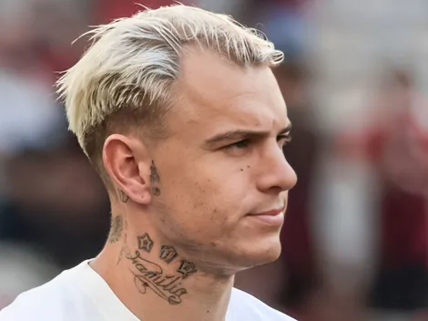 GUEDES NO LIXO! Vampeta 'rasga' ex-Corinthians em comparação com titular 