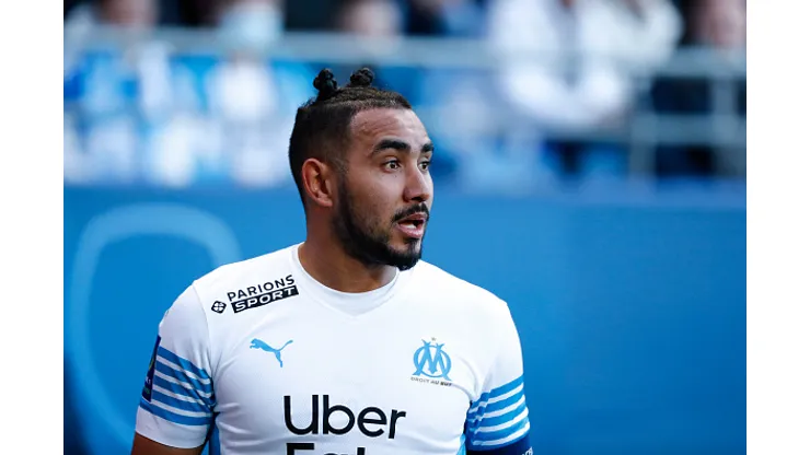 TROYES, FRANCE - FEBRUARY 27: Dimitri Payet #10 of Olympique de Marseille looks on during the Ligue 1 Uber Eats match between ESTAC Troyes and Olympique de Marseille at Stade de l'Aube on February 27, 2022 in Troyes, France. (Photo by Catherine Steenkeste/Getty Images)