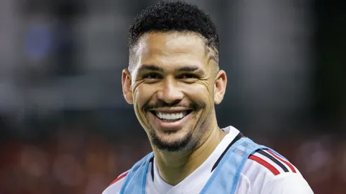 Foto: Rafael Vieira/AGIF – Luciano provoca goleiro do San Lorenzo