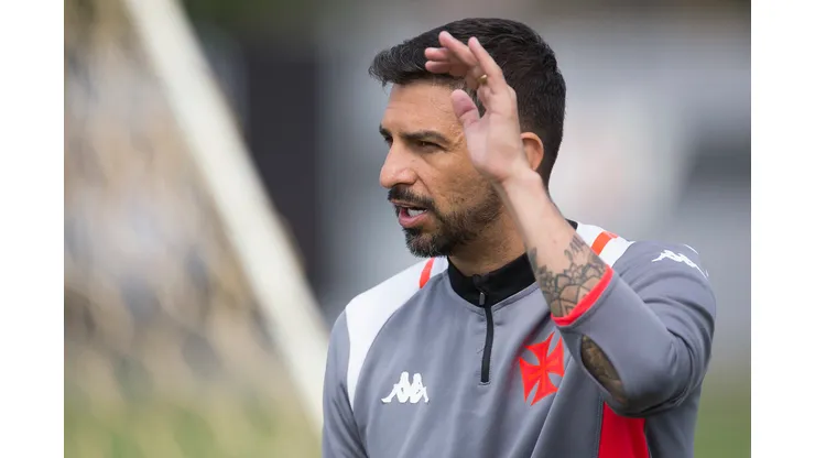 Foto: Daniel Ramalho/ Flickr oficial Vasco da Gama - Emiliano Díaz agita vascaínos na web