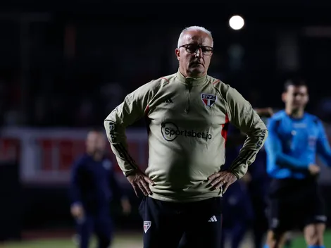 Titular absoluto tem estiramento e vira dor de cabeça para Dorival Júnior