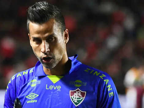 Fábio quebra o silêncio e fala sobre renovação com o Fluminense 