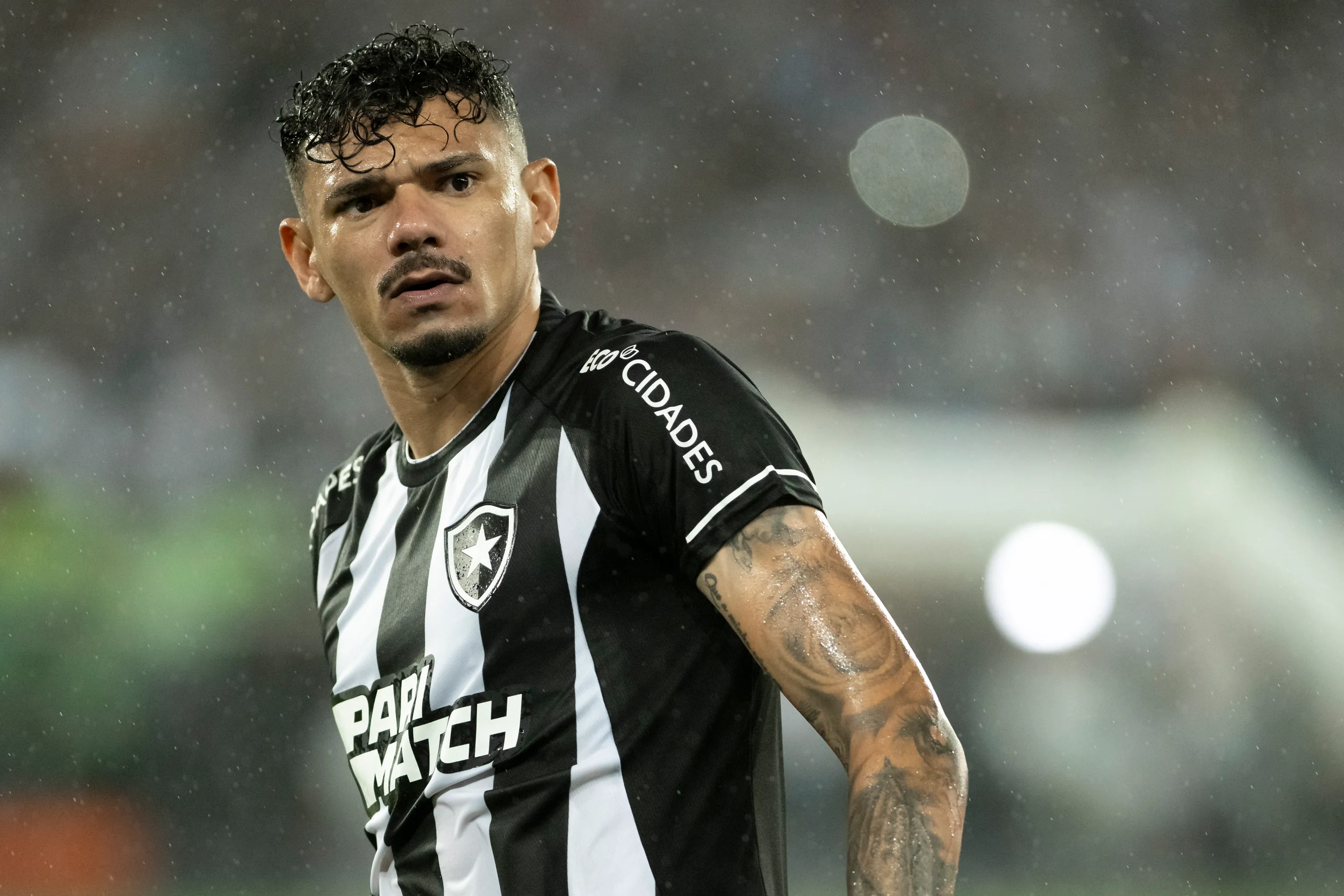 Foto: Jorge Rodrigues/AGIF – Tiquinho Soares