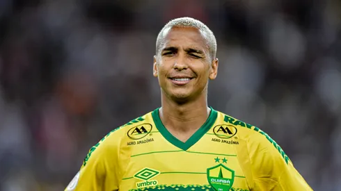 Foto: Thiago Ribeiro/AGIF – Deyverson comenta sobre Tiquinho Soares