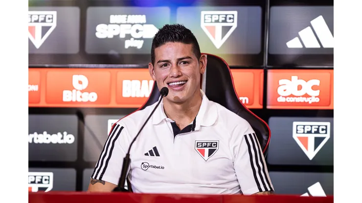 Foto: Abner Dourado/AGIF - Jornalista critica James Rodríguez