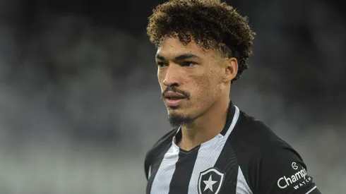 Thiago Ribeiro/AGIF- Adryelson, zagueiro do Botafogo