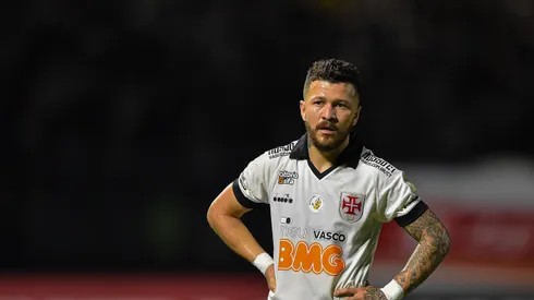Foto: Thiago Ribeiro/AGIF - Rossi desembarca no Rio de Janeiro para fechar com o Vasco.