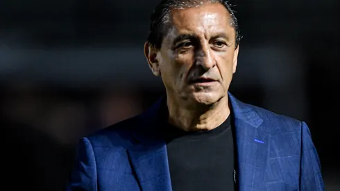 Foto: Thiago Ribeiro/AGIF - Ramón Díaz fica próximo de receber reforço.